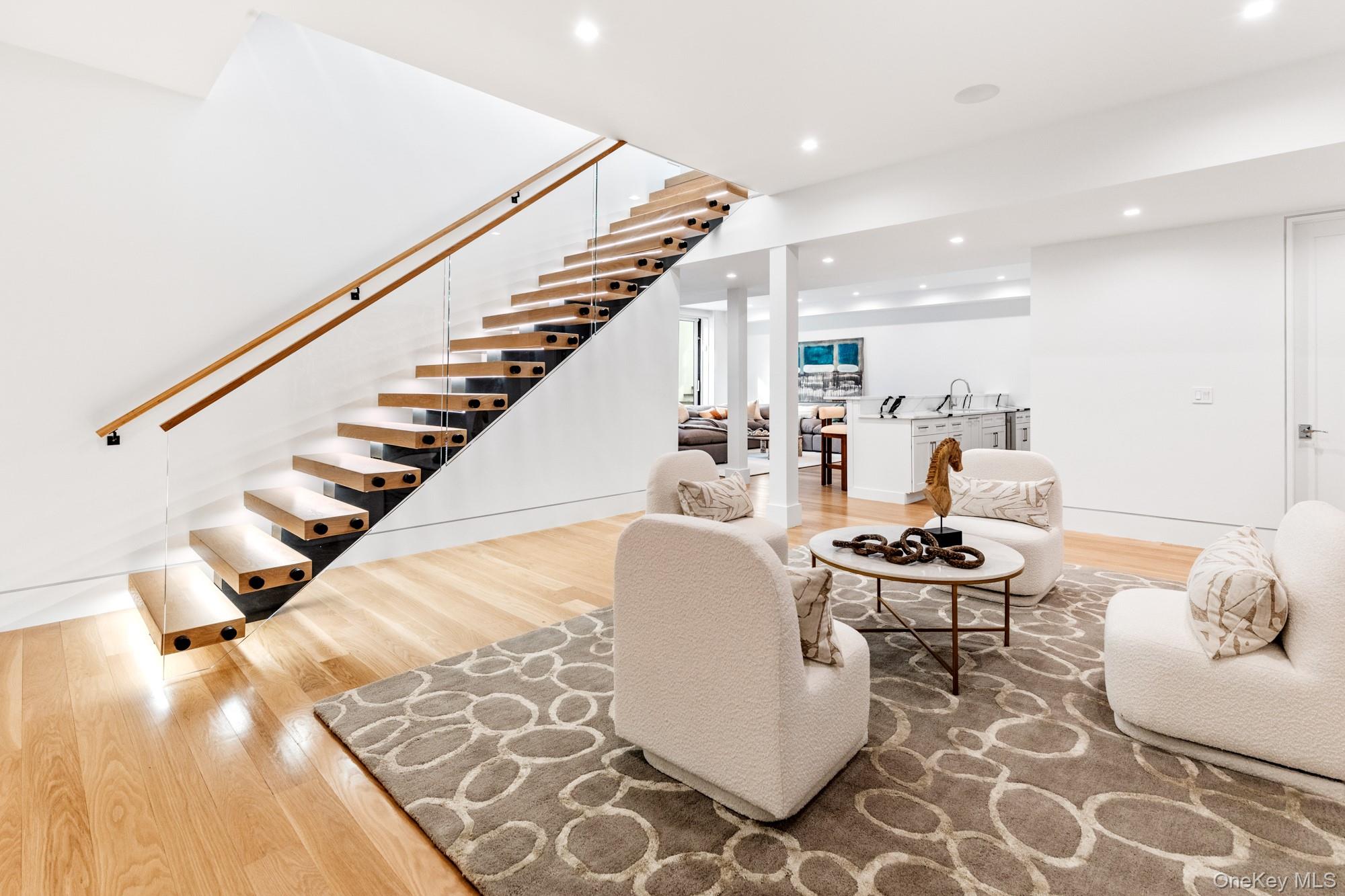 8 Ashwood Court