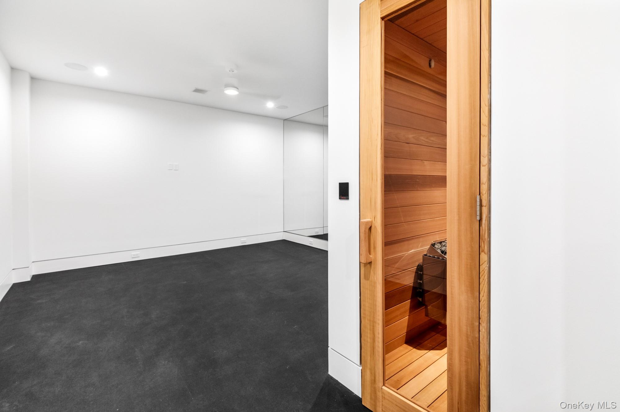 8 Ashwood Court
