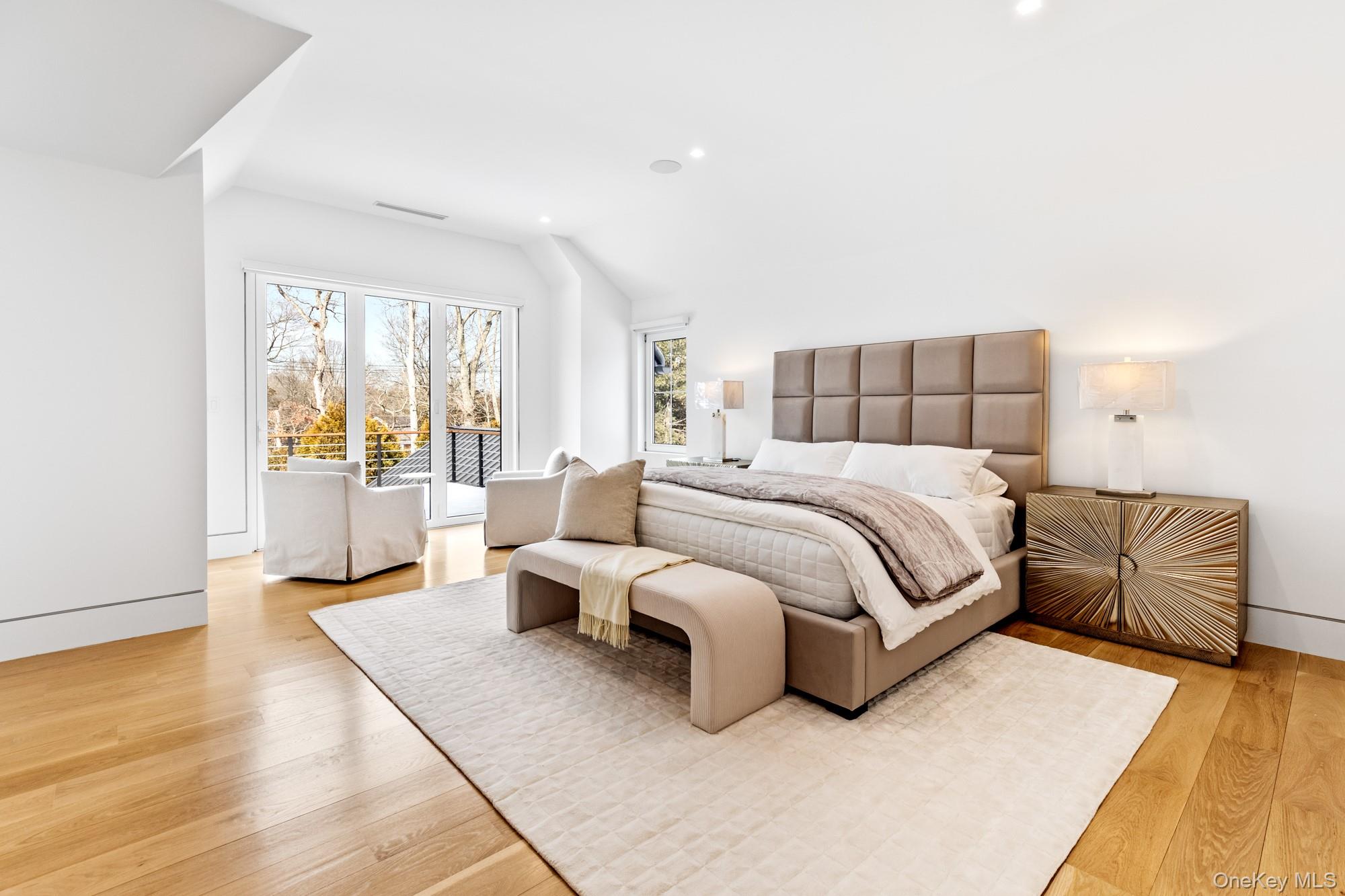 8 Ashwood Court