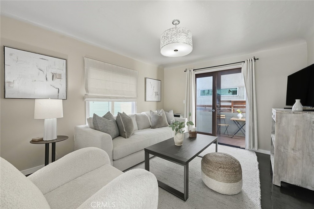 315 Marine Place