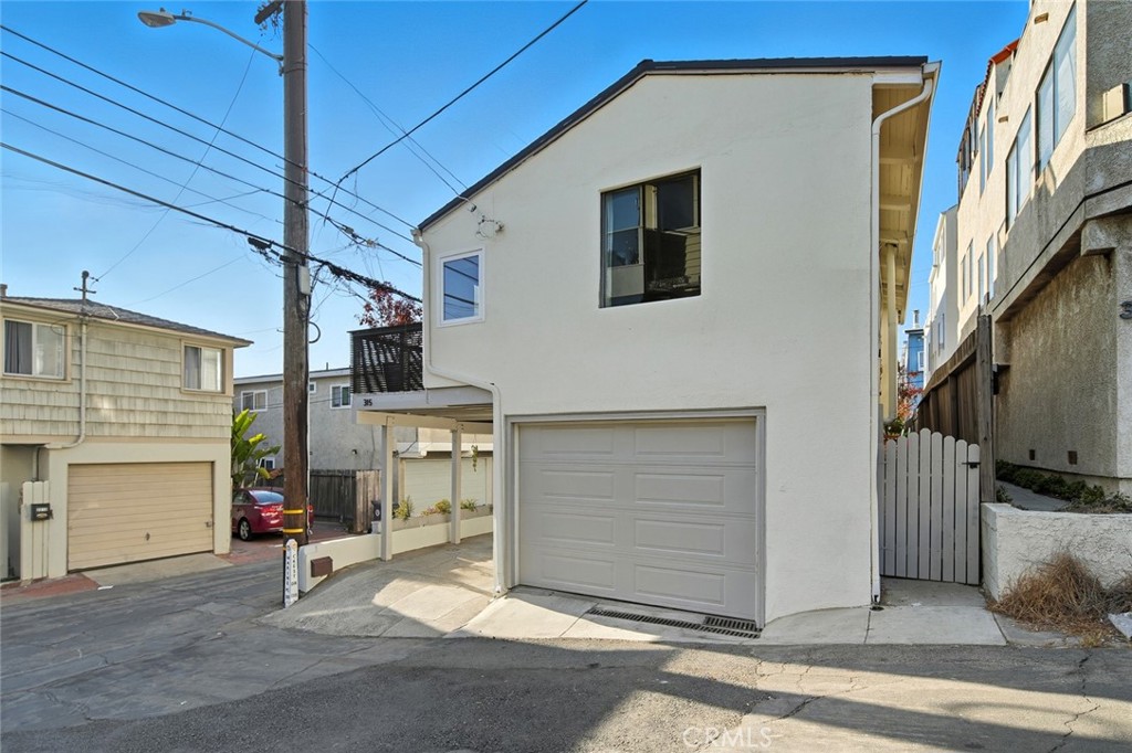 315 Marine Place