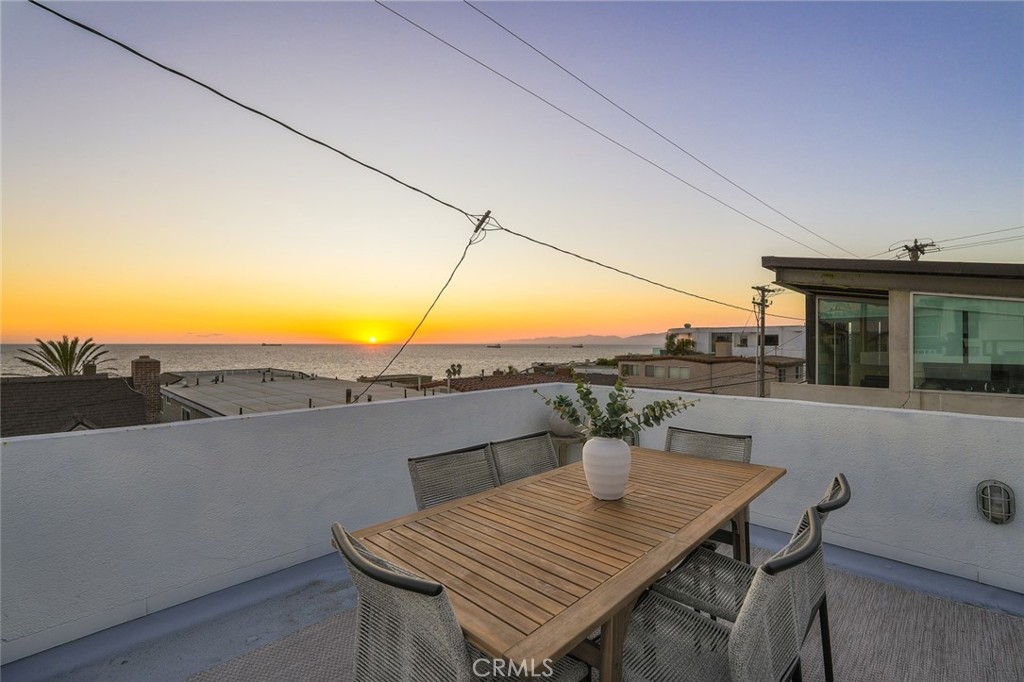 315 Marine Place