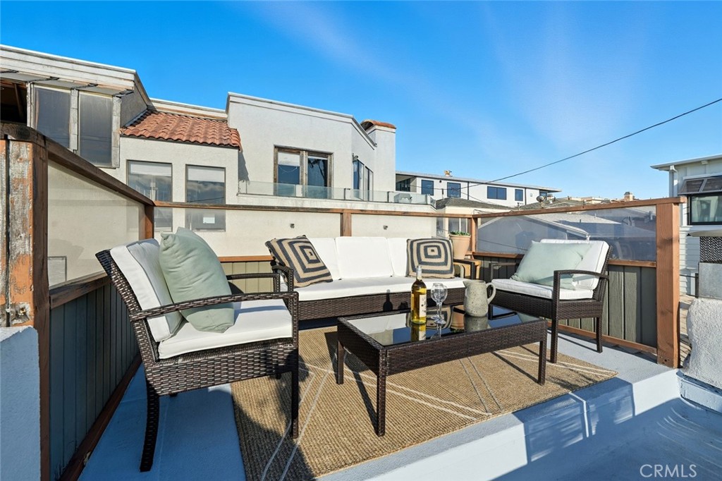315 Marine Place