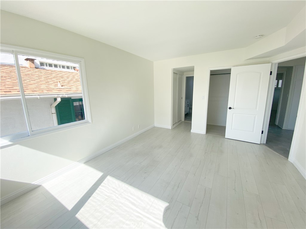 233 6th Street
