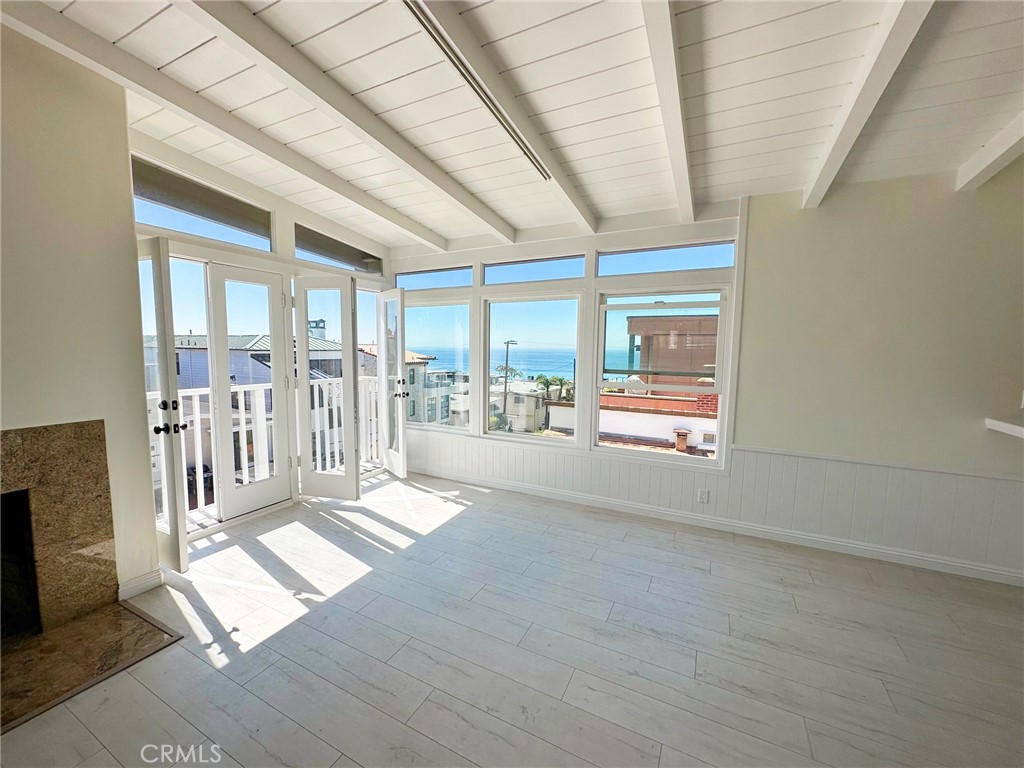 233 6th Street