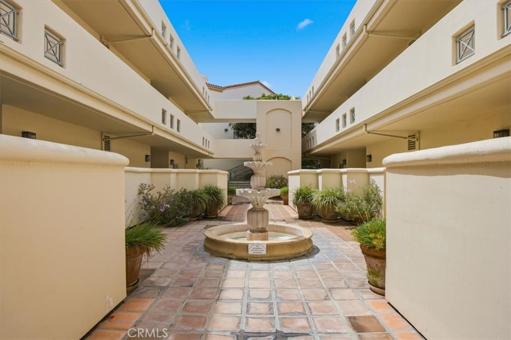 5500 Torrance Blvd #C332