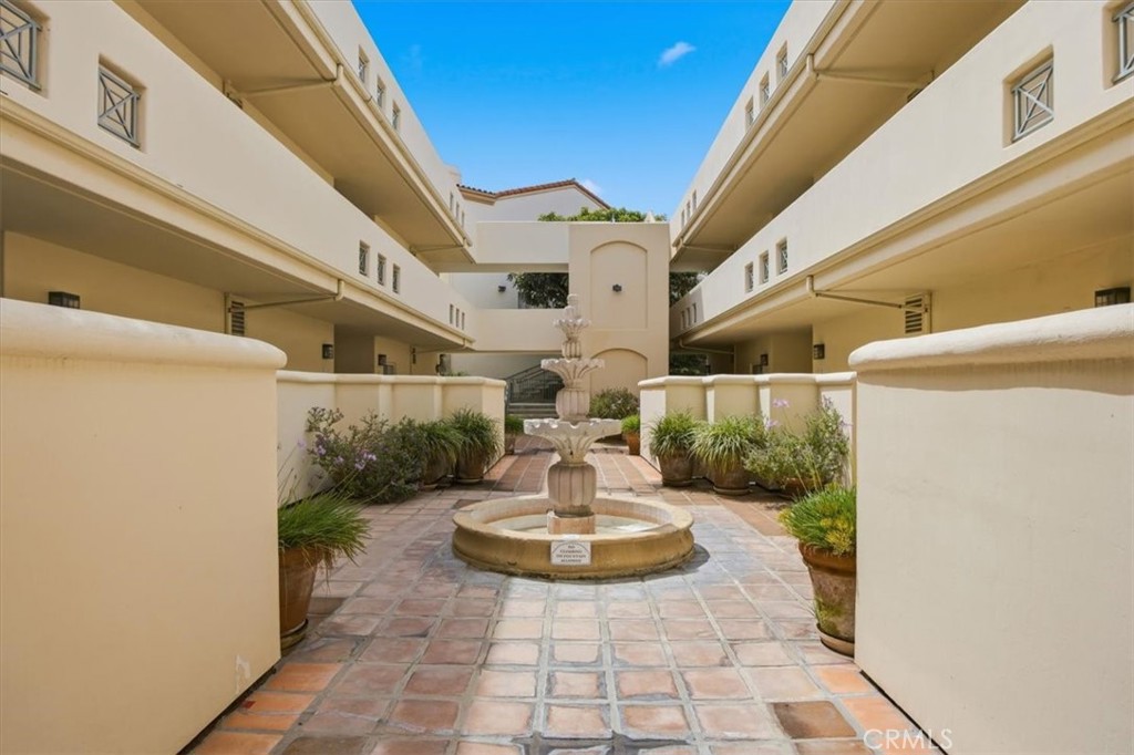 5500 Torrance Blvd #C332