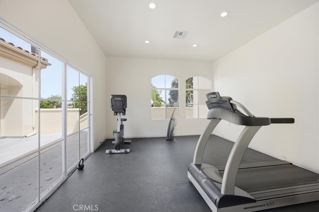 5500 Torrance Blvd #C332