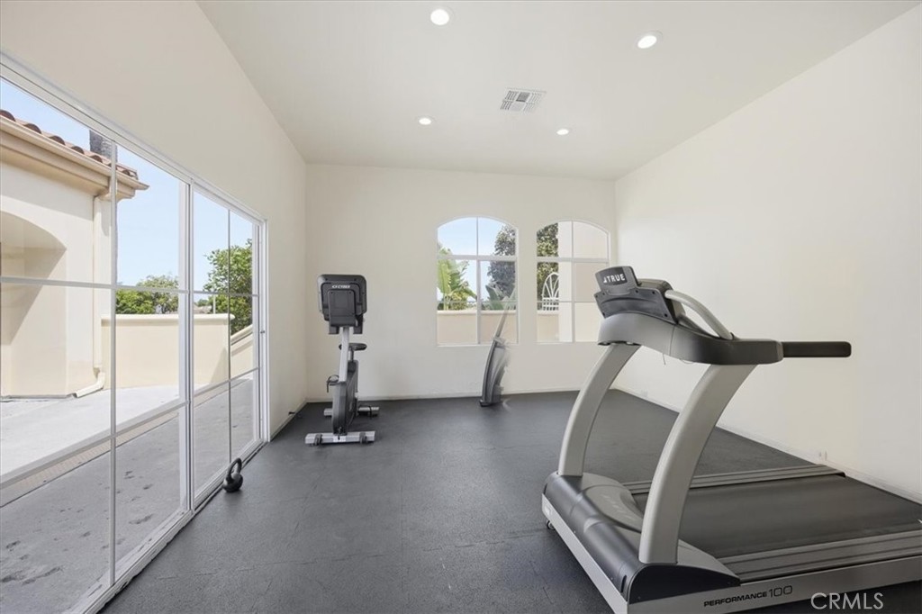 5500 Torrance Blvd #C332