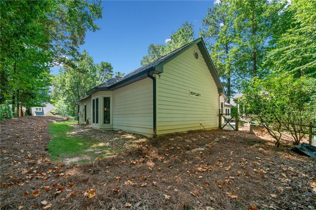 193 Colonial Drive