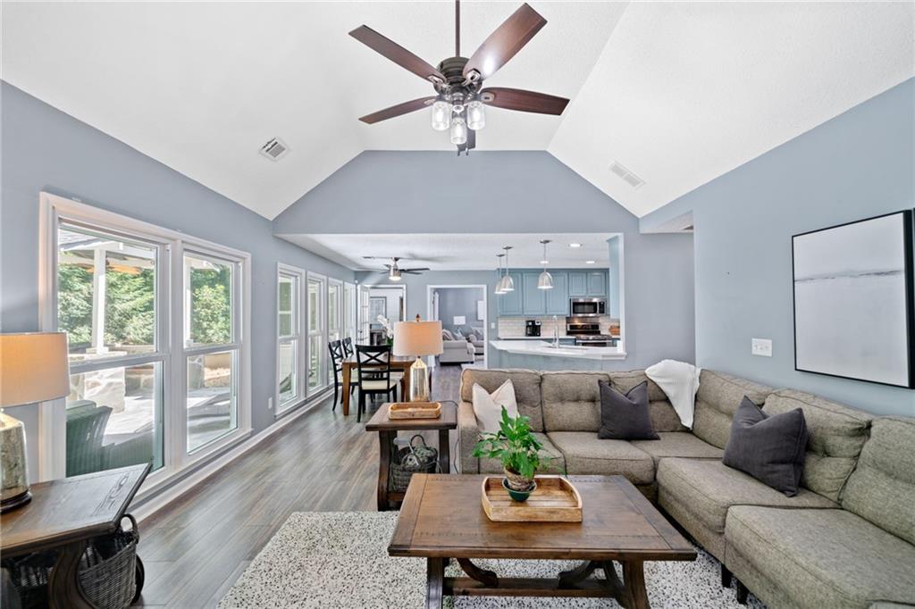 193 Colonial Drive