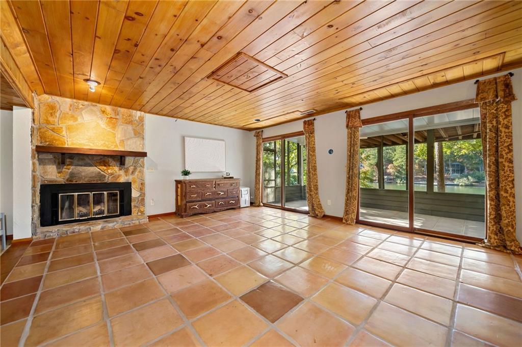 122 Smohalla Court