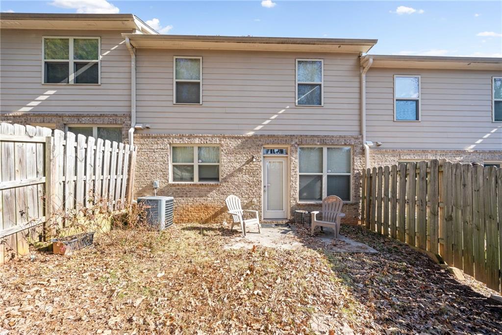 3477 Desoto Road