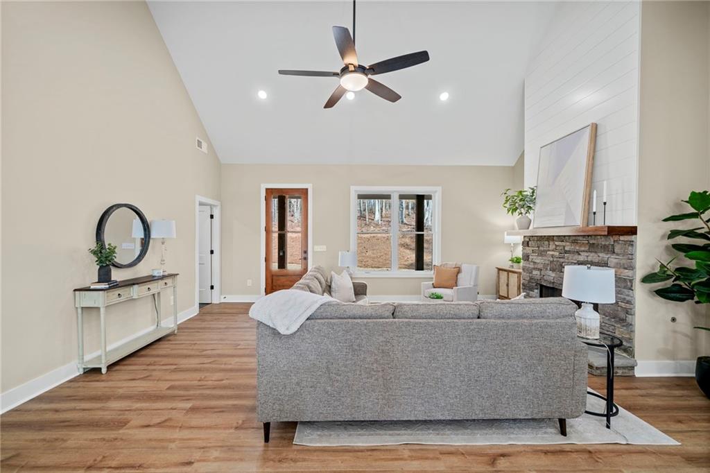 100 Pickens Street