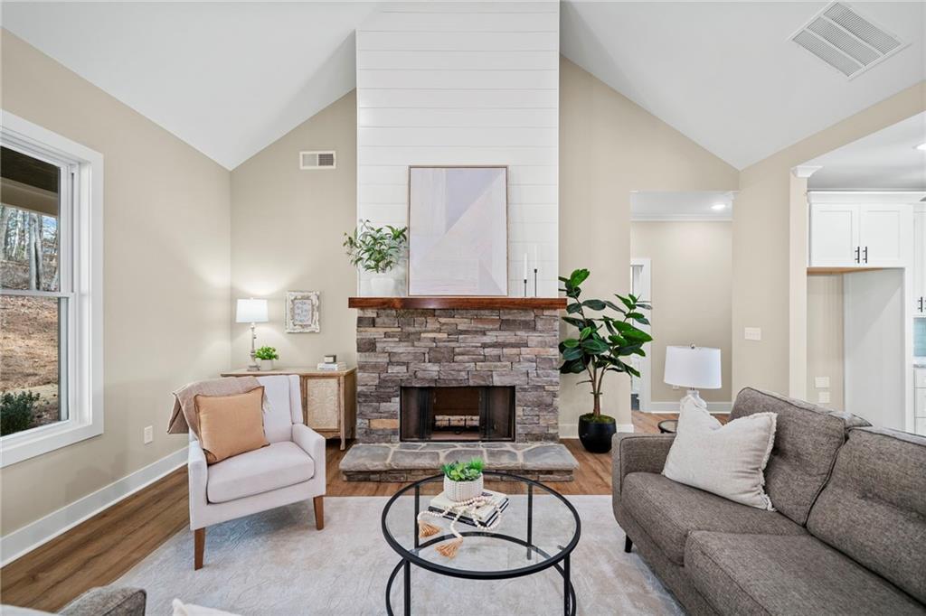 100 Pickens Street