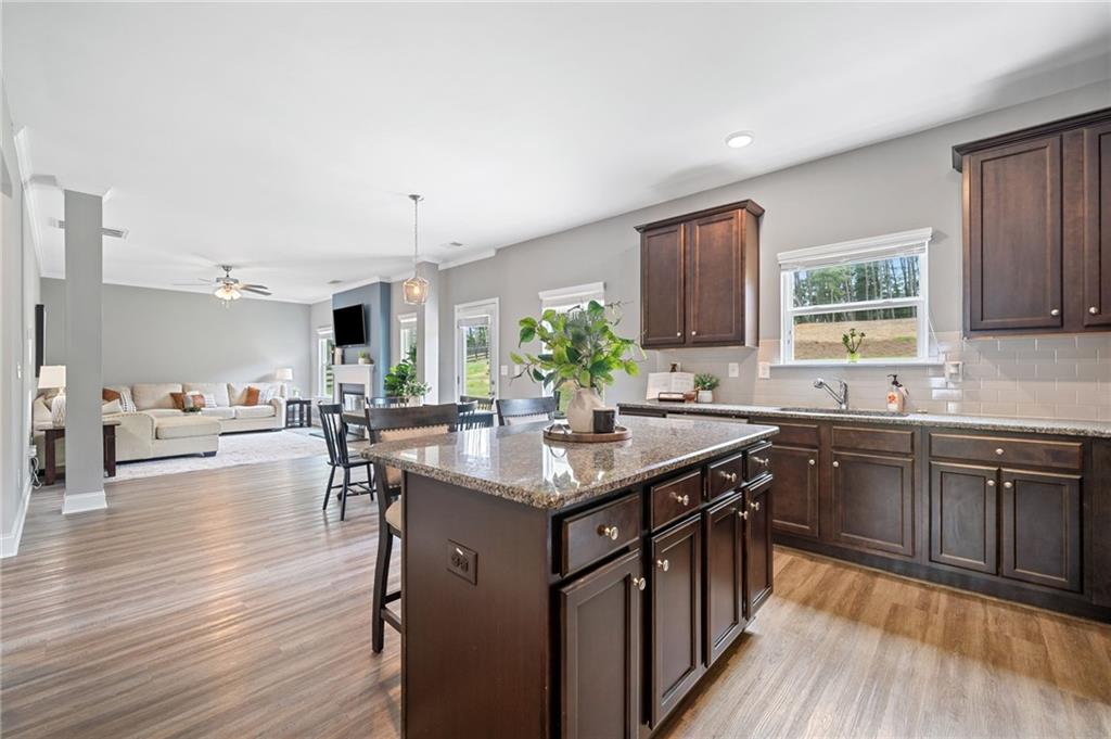 31 Village Trace