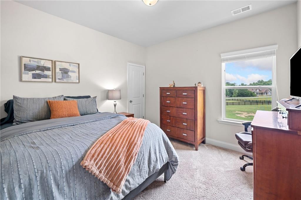 31 Village Trace