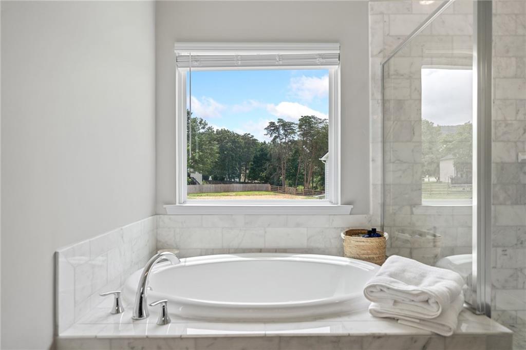 31 Village Trace