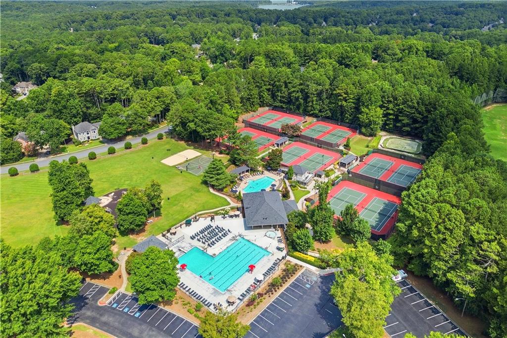 320 Valley Green Court