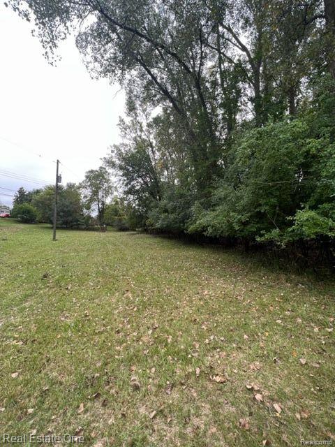 000,001,002,003 Walton - possible 4 home sites