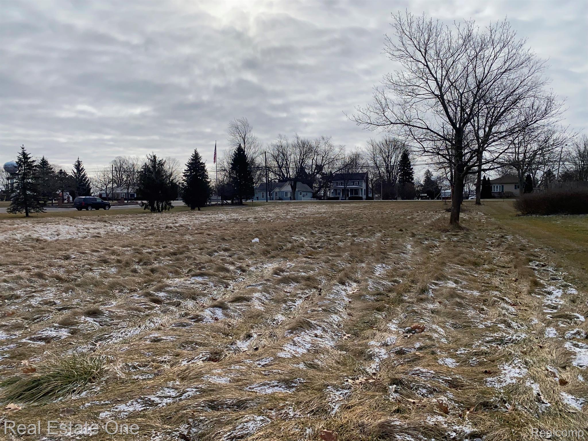 0000 HURON ST