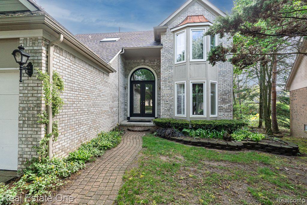 7325 Carriage Creek DR