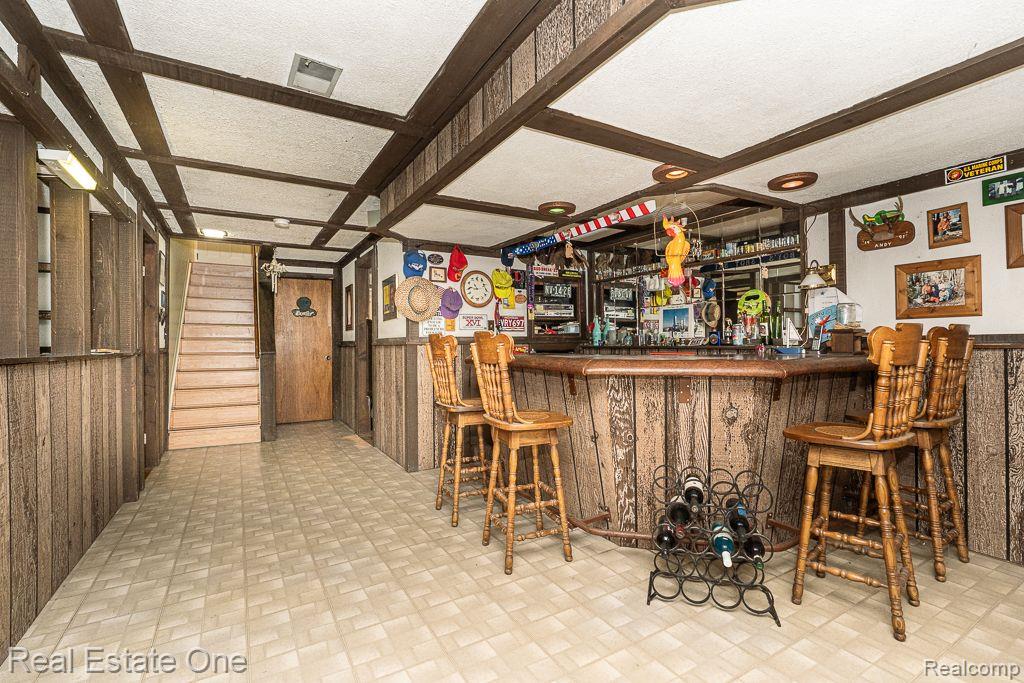 3958 Hedgerow LN