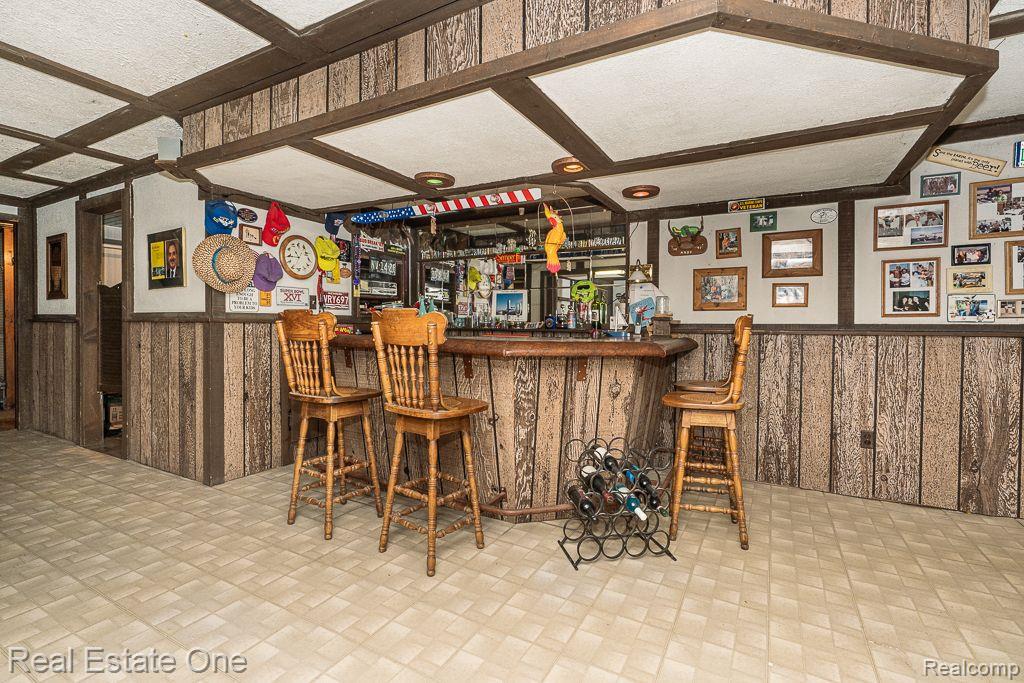 3958 Hedgerow LN