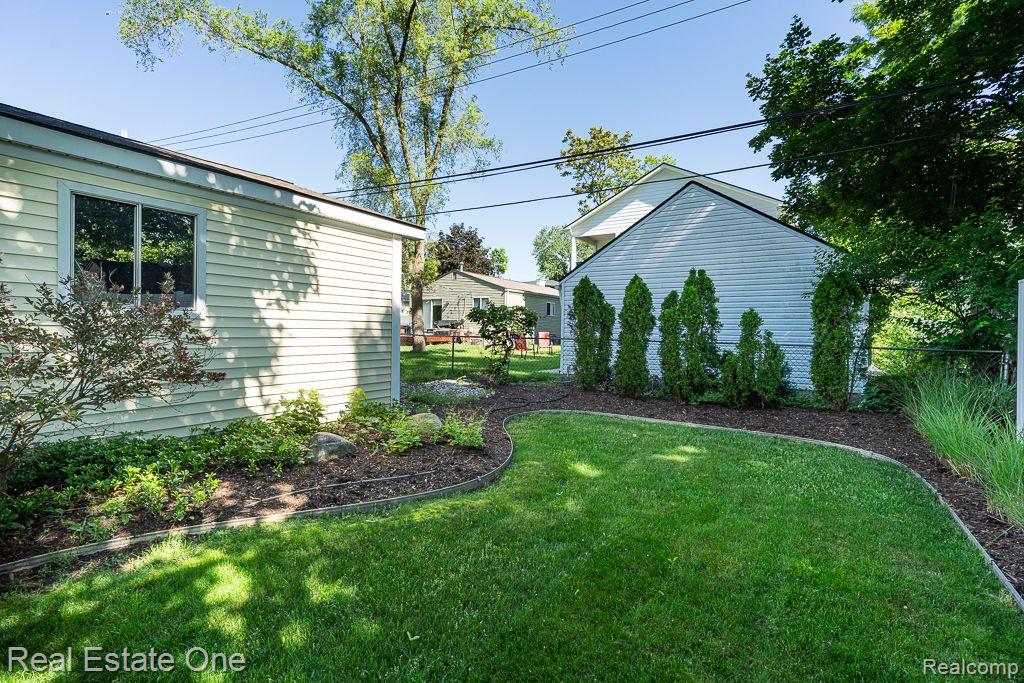 508 QUARTER ST