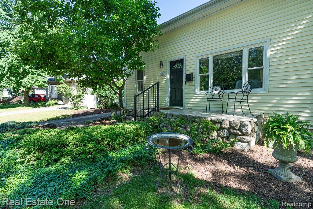 508 QUARTER ST