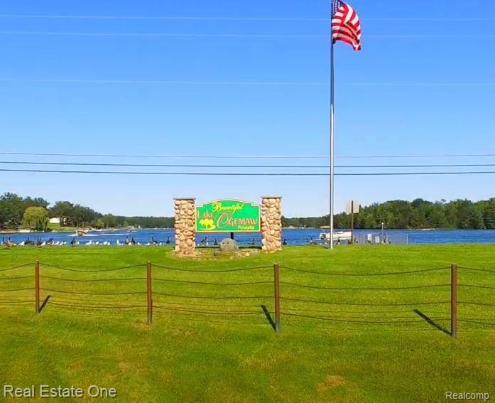 3250 S OGEMAW TRL