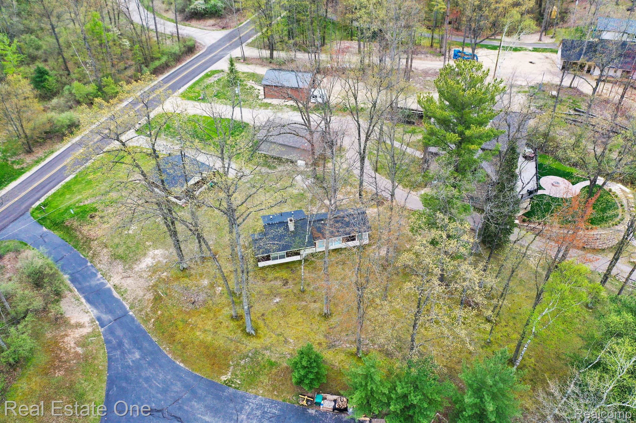 3250 S OGEMAW TRL