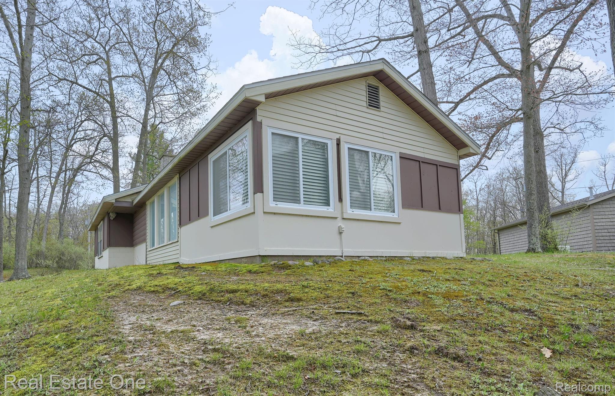 3250 S OGEMAW TRL