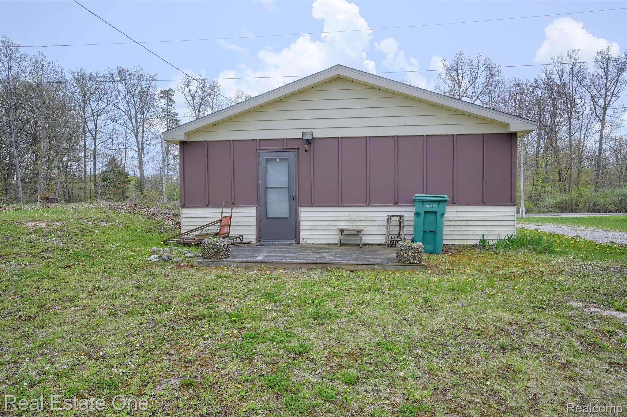 3250 S OGEMAW TRL