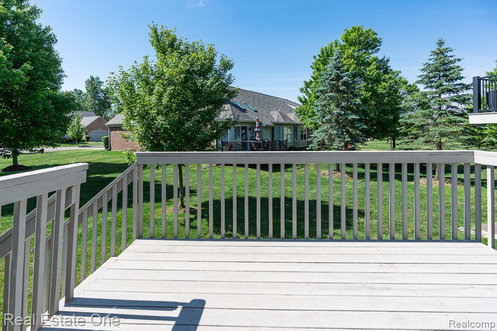 3664 Lexington DR