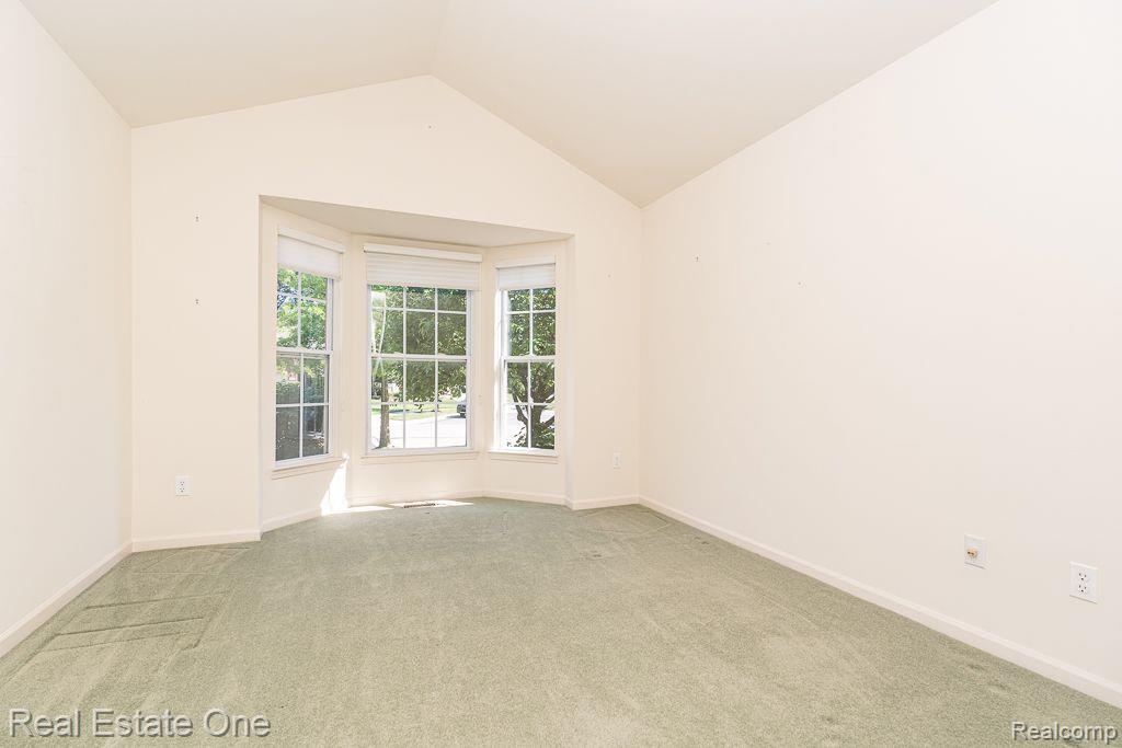 3664 Lexington DR