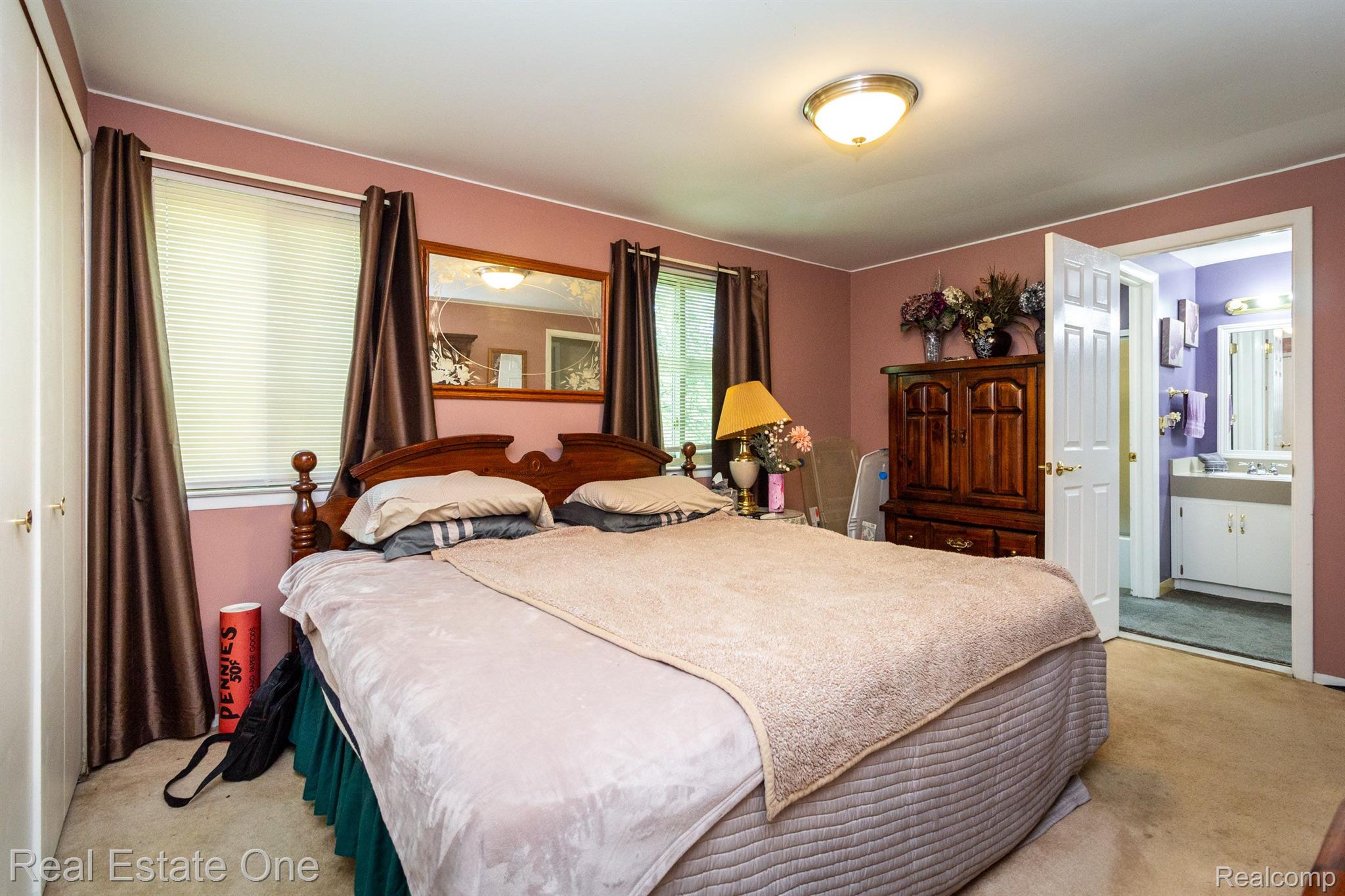 42693 WILMINGTON DR