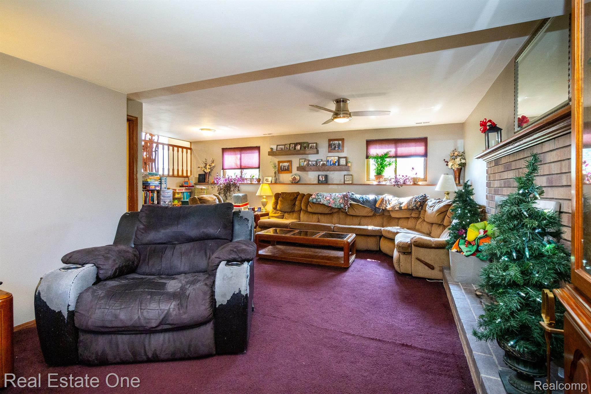 42693 WILMINGTON DR