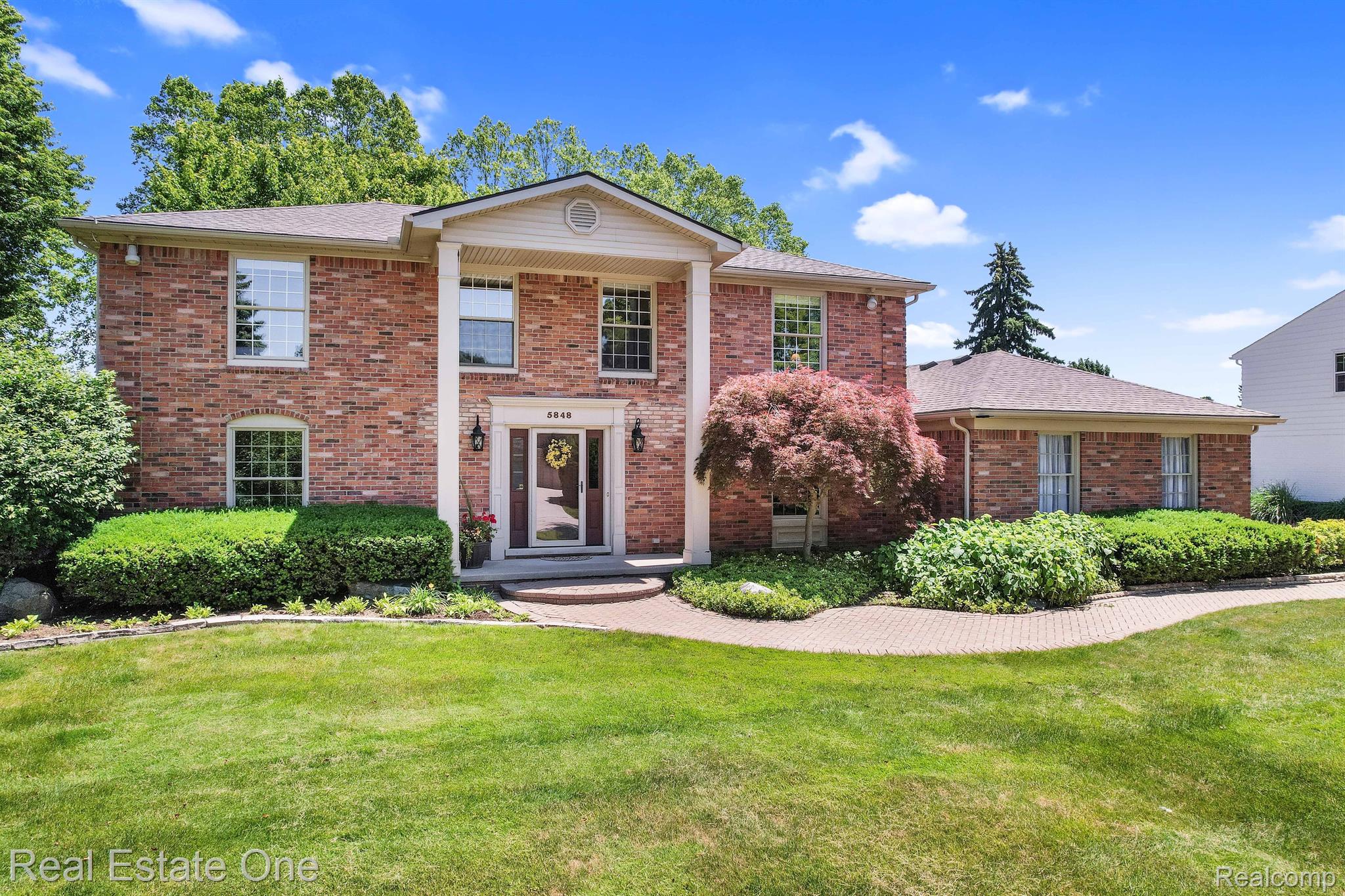 5848 ANDOVER RD