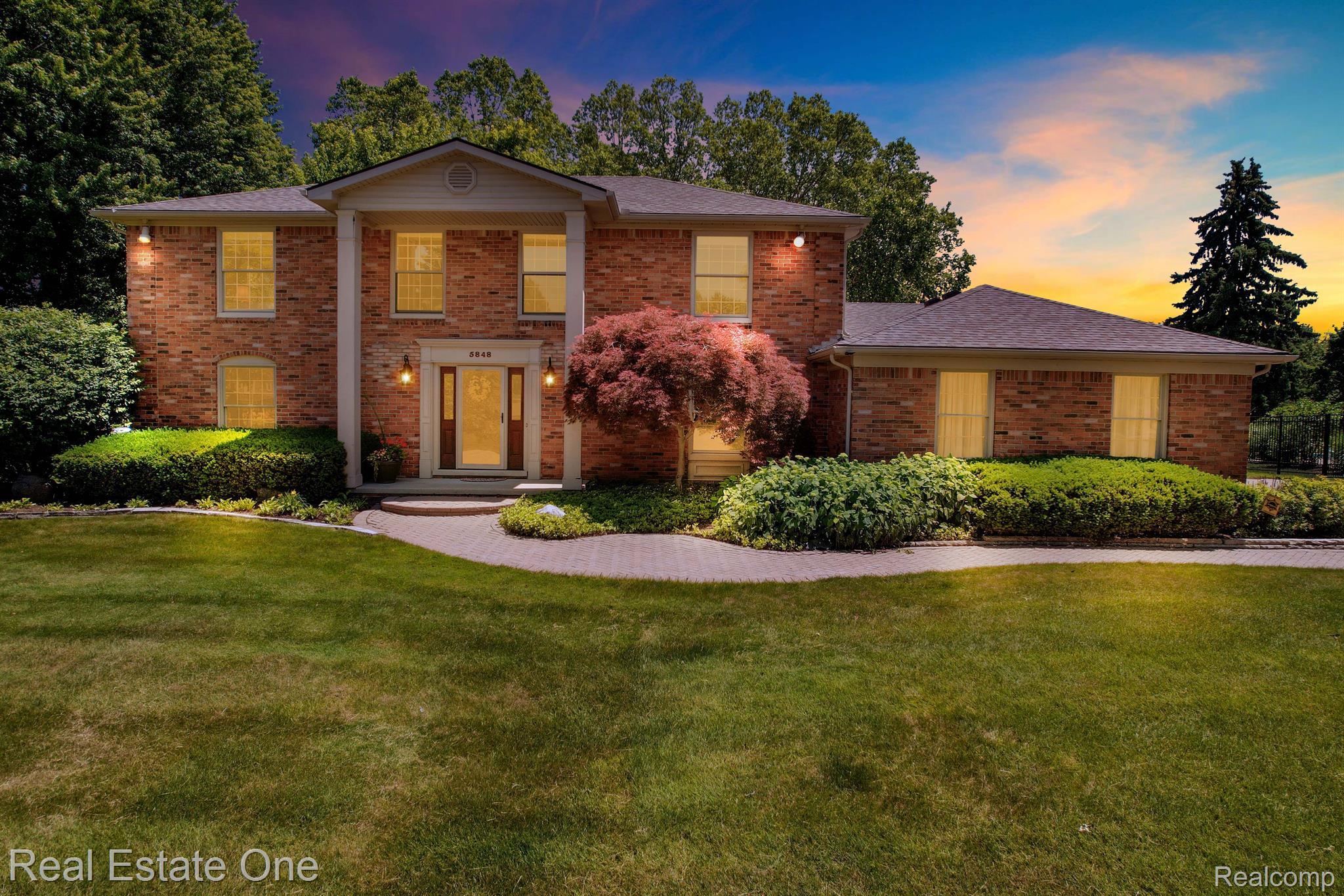 5848 ANDOVER RD