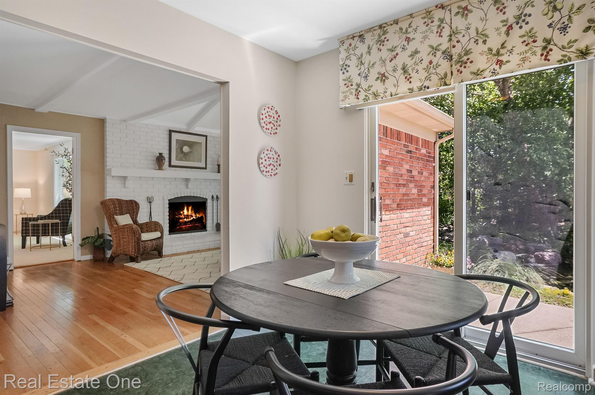 5848 ANDOVER RD