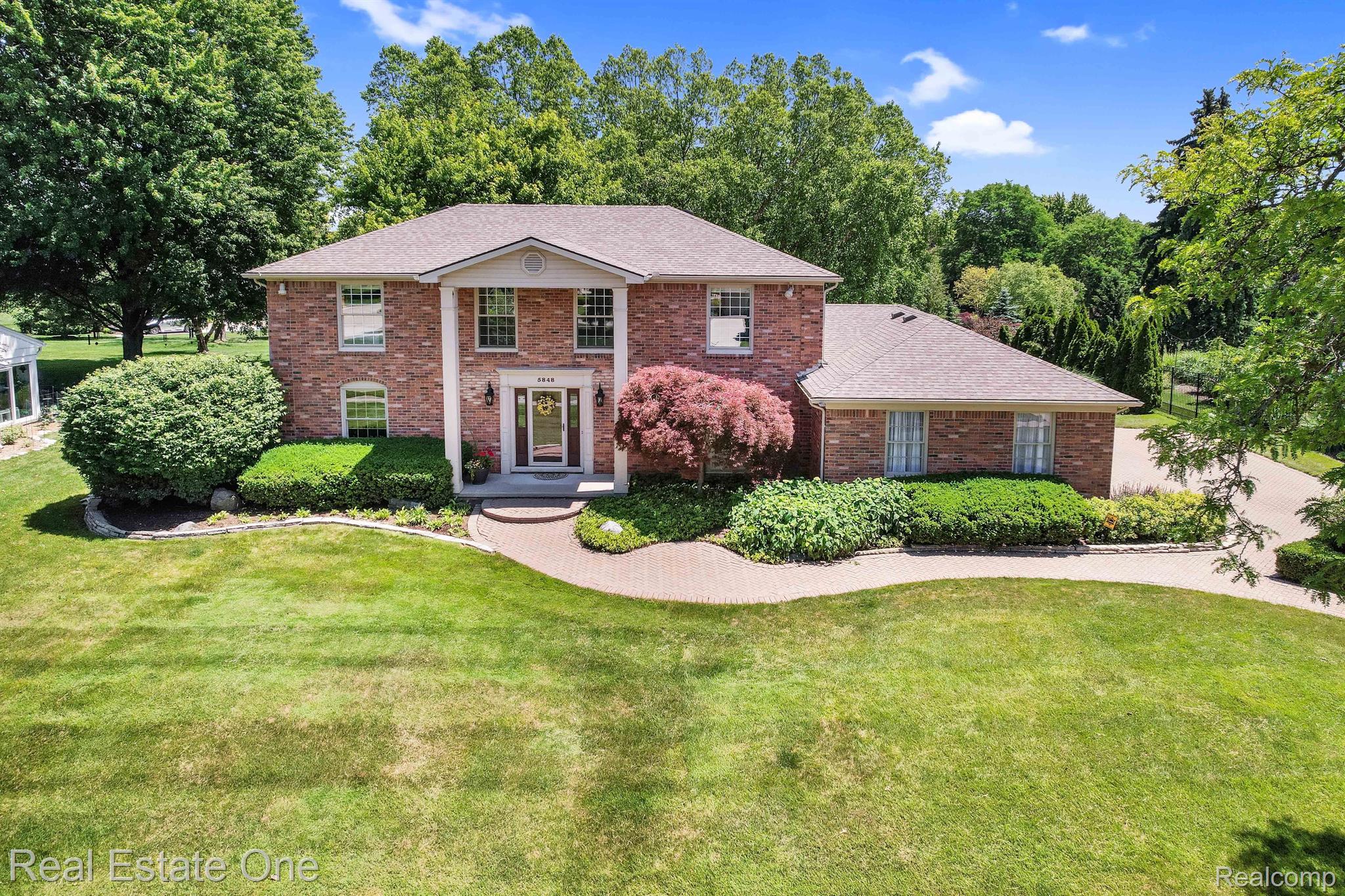 5848 ANDOVER RD