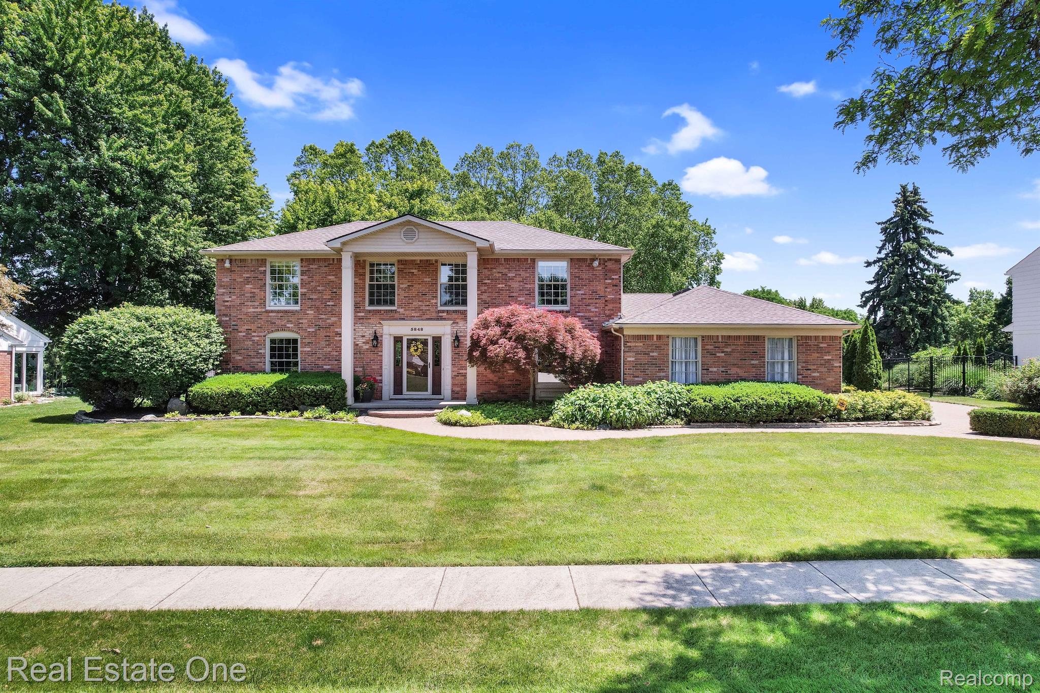 5848 ANDOVER RD
