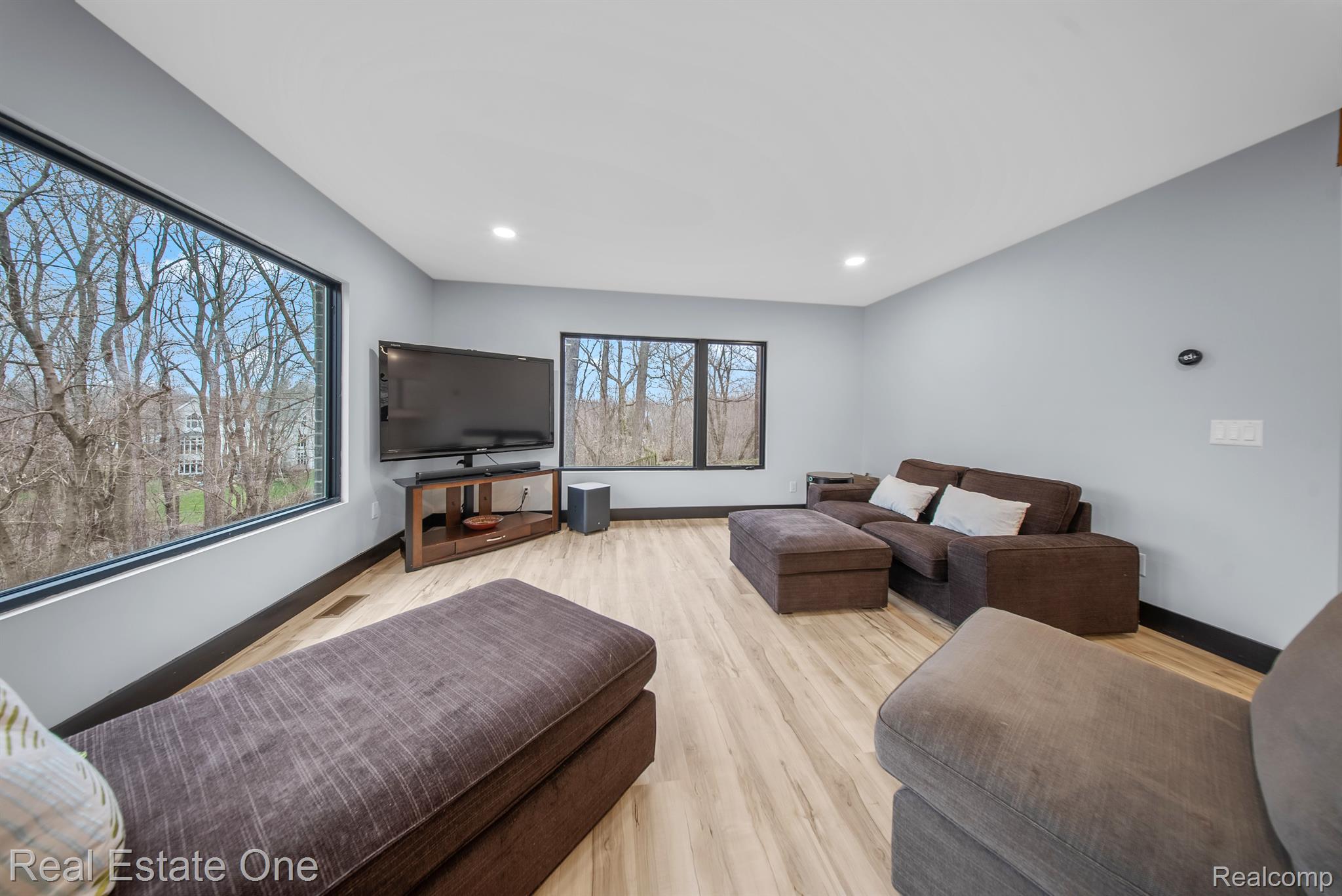 777 BRANTFORD RD