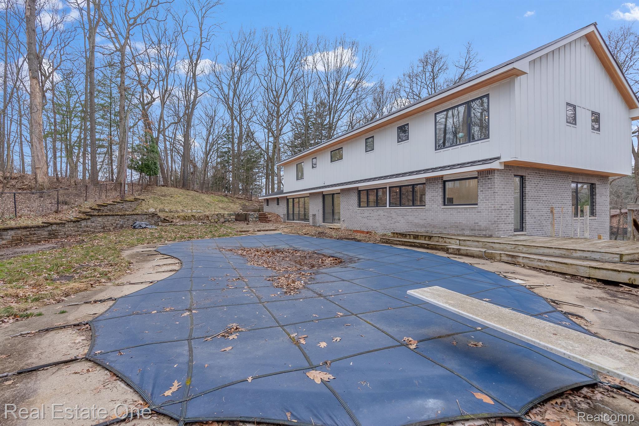 777 BRANTFORD RD