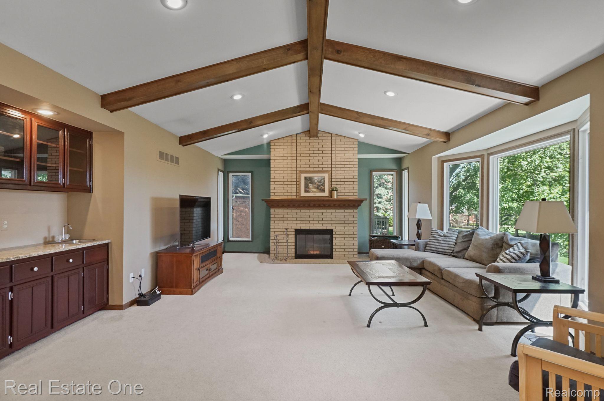1780 QUINCY DR