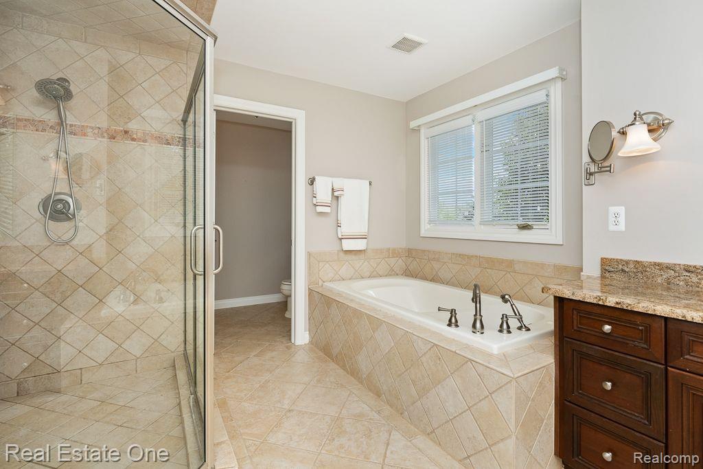 2551 Pebble Beach DR