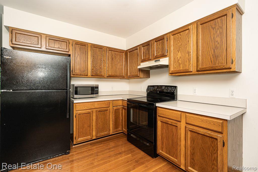 122 CLOVERIDGE DR