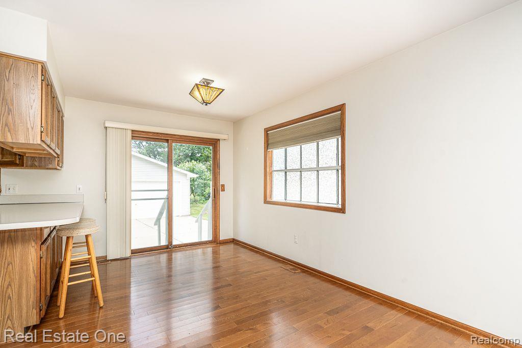 122 CLOVERIDGE DR