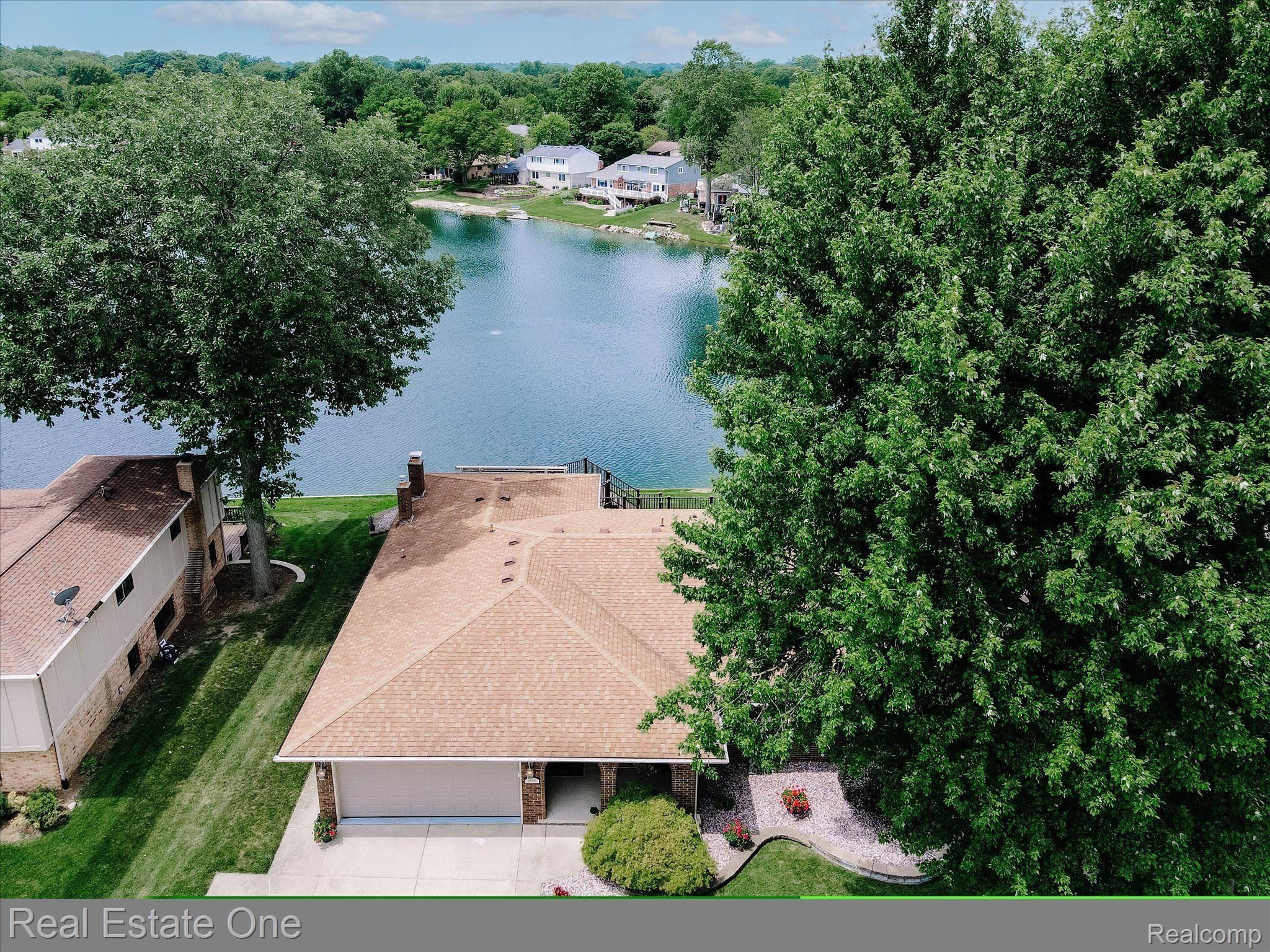 6845 LITTLE CREEK DR